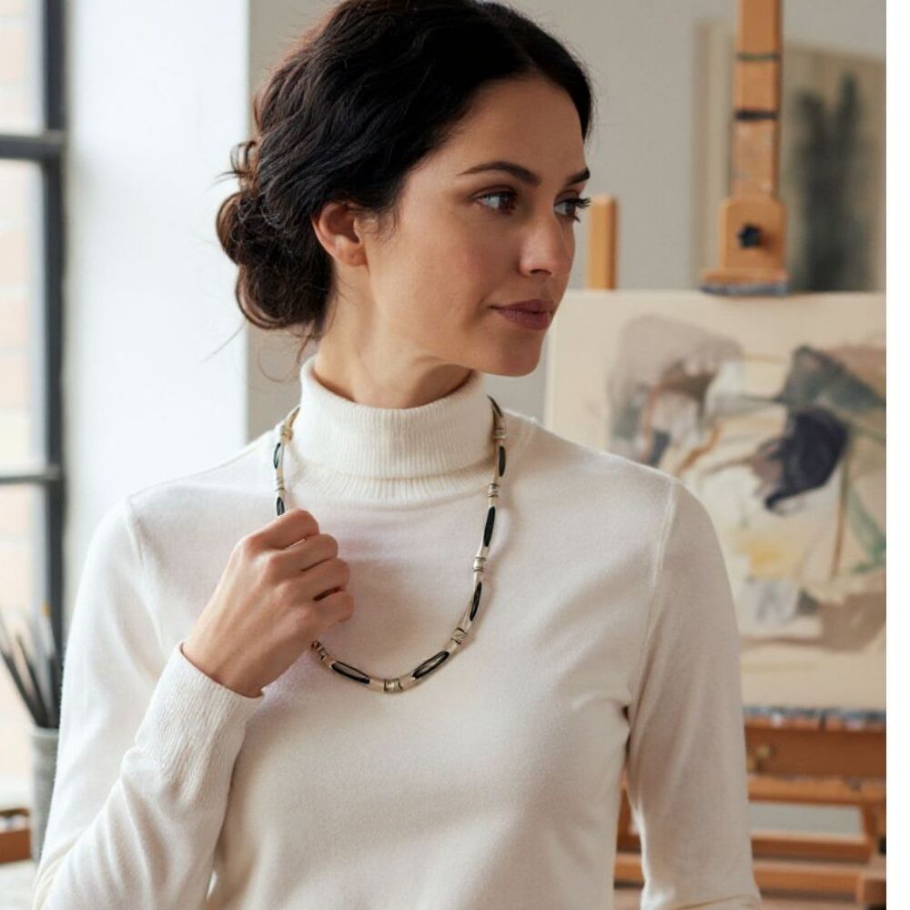 Vintage Unique UNISEX Silver Curved Peek a Boo Black Bead Braided/Chain Necklace